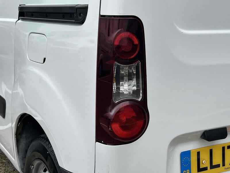 Peugeot 1.6 BlueHDi 850 S Panel Van 4dr Diesel Manual L1 (s/s) (110 g/km, 100 bhp)