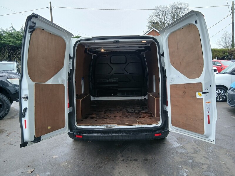 Ford 2.0 300 EcoBlue Leader Panel Van 5dr Diesel Manual L1 H1 Euro 6 (s/s) (105 ps)