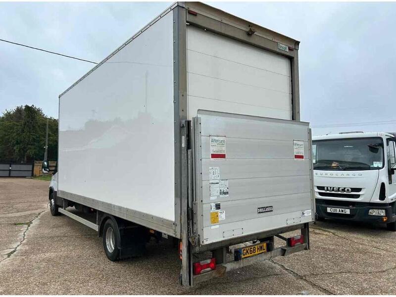 Iveco 70C18 3.0 Box Van Automatic Diesel Box Van Automatic Diesel