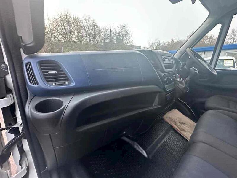 Iveco 70C18 3.0 Box Van Automatic Diesel Box Van Automatic Diesel