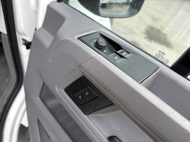 Volkswagen TDI CR35 Trendline Panel Van 2.0 Manual Diesel