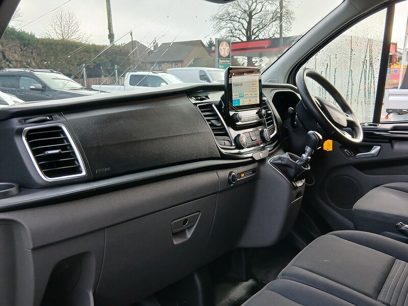 Ford 300 EcoBlue Limited Panel Van 2.0 Manual Diesel