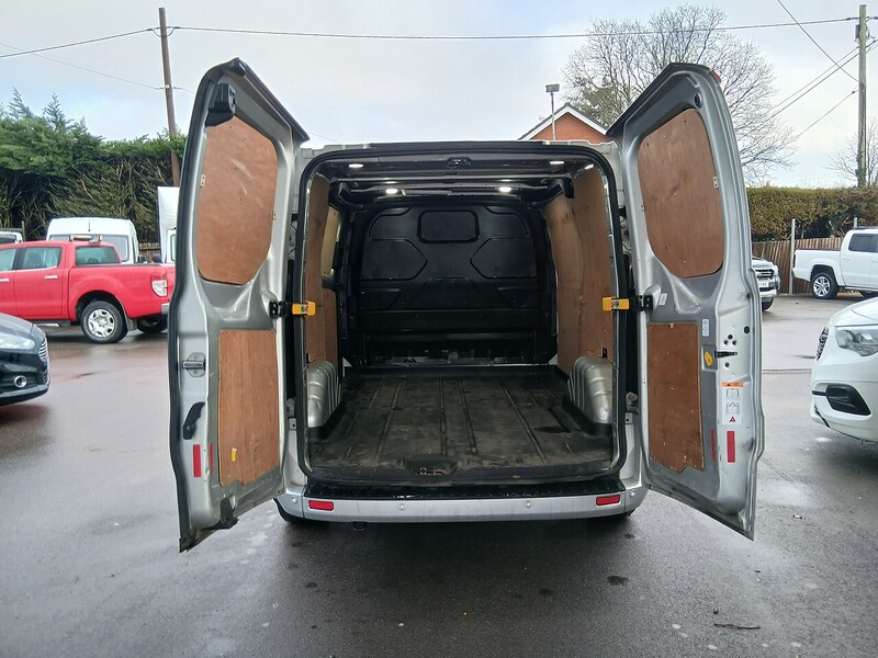 Ford 300 EcoBlue Limited Panel Van 2.0 Manual Diesel