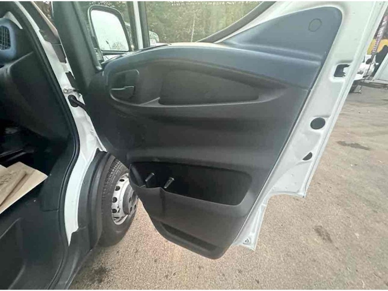 Iveco Box Van 3.0 Automatic Diesel Box Van Automatic Diesel