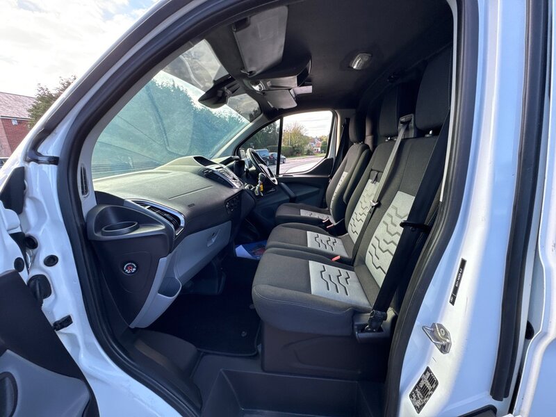 Ford TDCi 270 Limited Panel Van 2.0 Manual Diesel