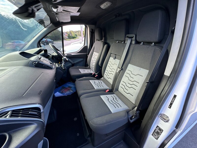 Ford TDCi 270 Limited Panel Van 2.0 Manual Diesel