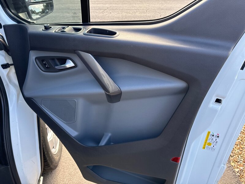 Ford TDCi 270 Limited Panel Van 2.0 Manual Diesel