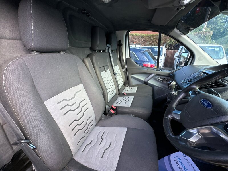 Ford TDCi 270 Limited Panel Van 2.0 Manual Diesel