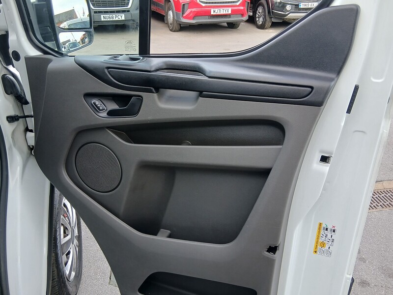 Ford 300 EcoBlue Leader Panel Van 2.0 Manual Diesel