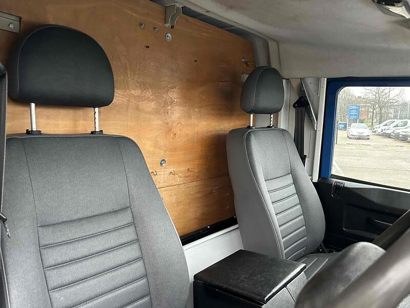 Land Rover 2.2 TDCi Hard Top 3dr Diesel Manual 4WD Euro 5 (122 ps) SUV Manual Diesel