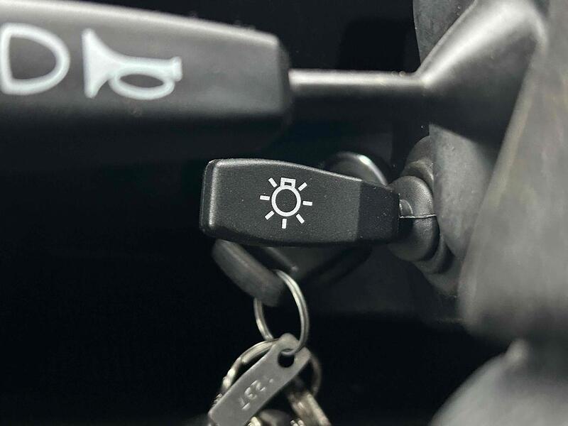 Land Rover 2.2 TDCi Hard Top 3dr Diesel Manual 4WD Euro 5 (122 ps) SUV Manual Diesel