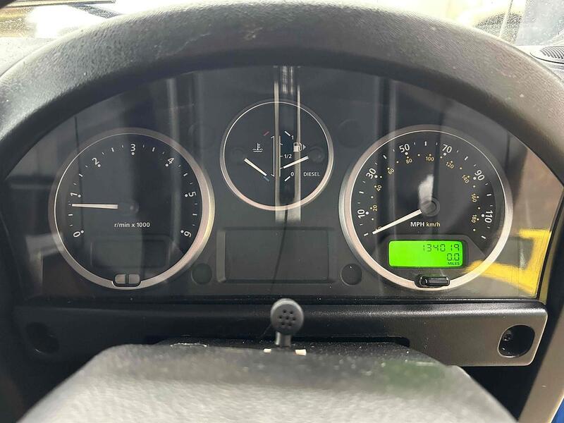 Land Rover 2.2 TDCi Hard Top 3dr Diesel Manual 4WD Euro 5 (122 ps) SUV Manual Diesel