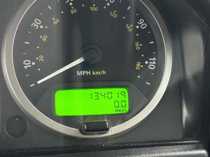 Land Rover 2.2 TDCi Hard Top 3dr Diesel Manual 4WD Euro 5 (122 ps) SUV Manual Diesel