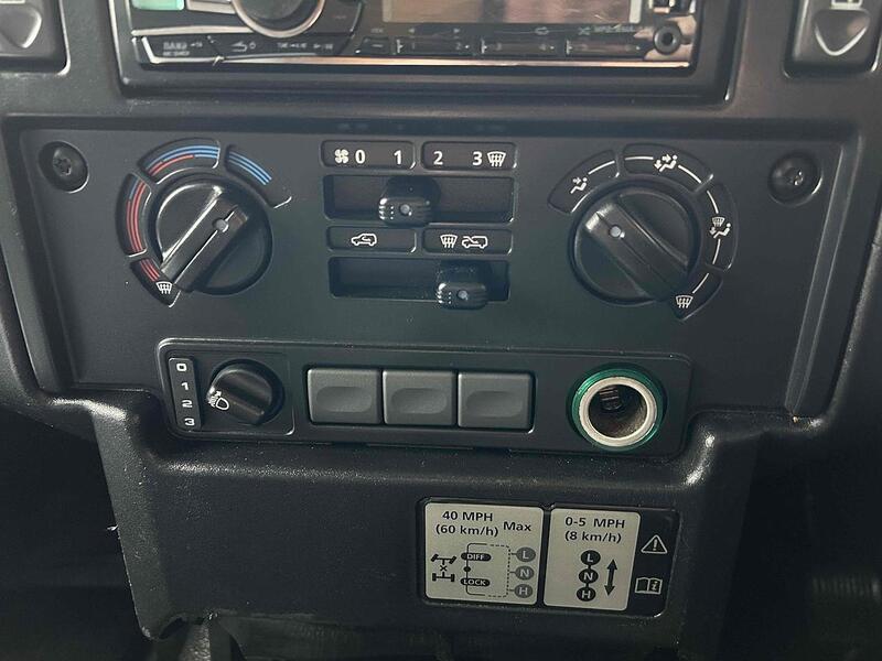 Land Rover 2.2 TDCi Hard Top 3dr Diesel Manual 4WD Euro 5 (122 ps) SUV Manual Diesel