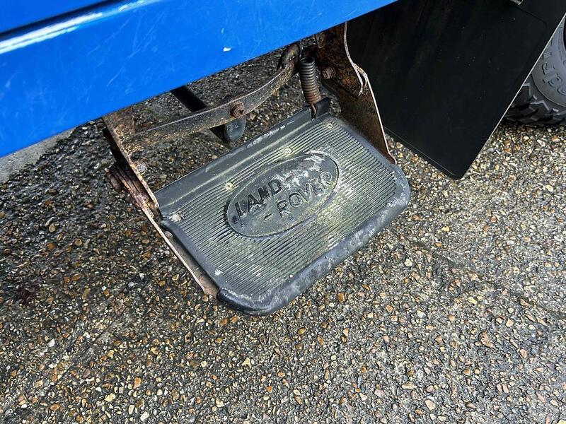 Land Rover 2.2 TDCi Hard Top 3dr Diesel Manual 4WD Euro 5 (122 ps) SUV Manual Diesel