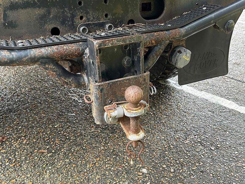 Land Rover 2.2 TDCi Hard Top 3dr Diesel Manual 4WD Euro 5 (122 ps) SUV Manual Diesel