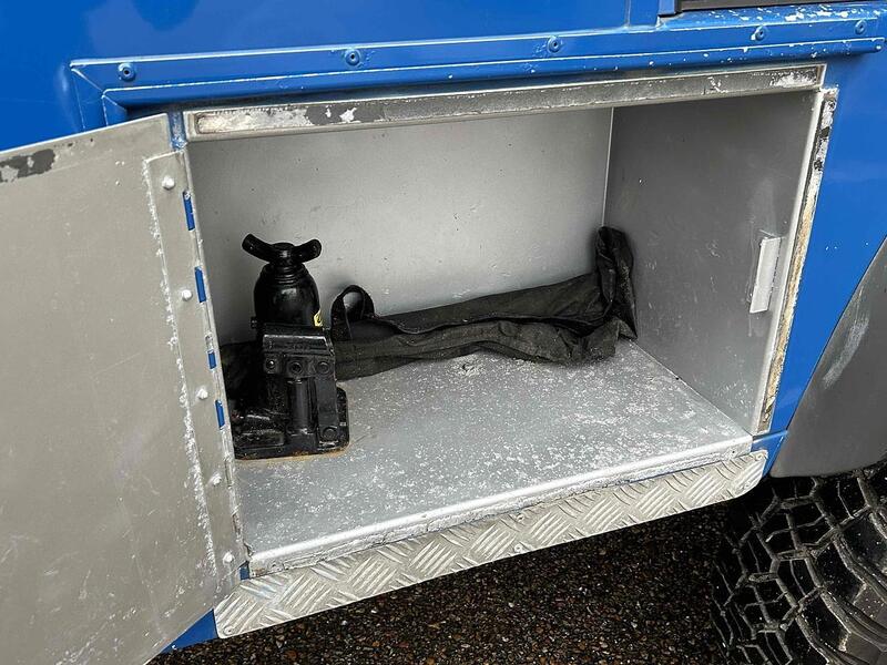 Land Rover 2.2 TDCi Hard Top 3dr Diesel Manual 4WD Euro 5 (122 ps) SUV Manual Diesel