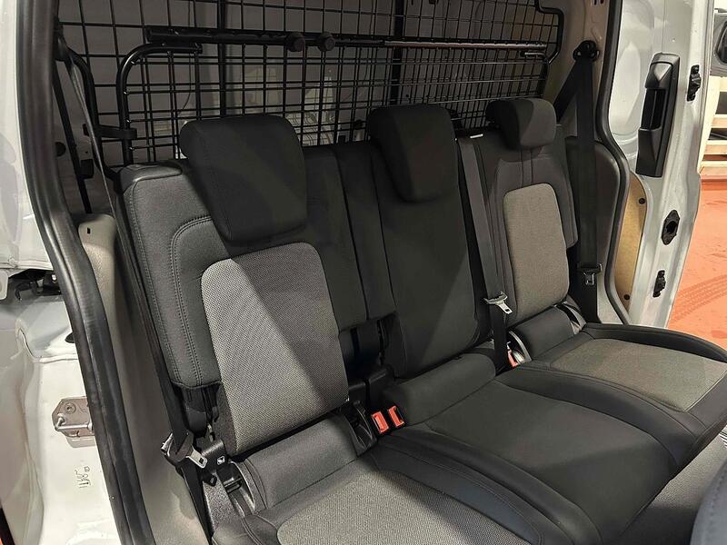 Ford 1.5 220 EcoBlue DCIV 6dr Diesel Manual Euro 6 (s/s) (75 ps) Combi Van Manual Diesel Combi Van Manual Diesel Combi Van Manual Diesel