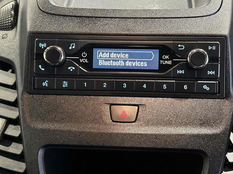 Ford 1.5 220 EcoBlue DCIV 6dr Diesel Manual Euro 6 (s/s) (75 ps) Combi Van Manual Diesel Combi Van Manual Diesel Combi Van Manual Diesel