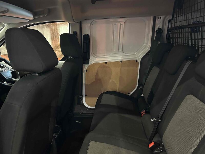 Ford 1.5 220 EcoBlue DCIV 6dr Diesel Manual Euro 6 (s/s) (75 ps) Combi Van Manual Diesel Combi Van Manual Diesel Combi Van Manual Diesel