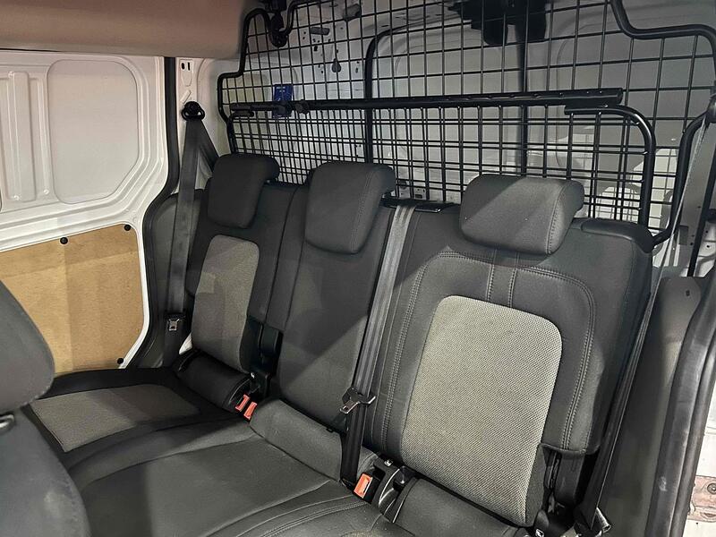 Ford 1.5 220 EcoBlue DCIV 6dr Diesel Manual Euro 6 (s/s) (75 ps) Combi Van Manual Diesel Combi Van Manual Diesel Combi Van Manual Diesel