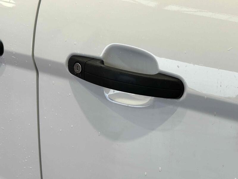 Ford 1.5 220 EcoBlue DCIV 6dr Diesel Manual Euro 6 (s/s) (75 ps) Combi Van Manual Diesel Combi Van Manual Diesel Combi Van Manual Diesel