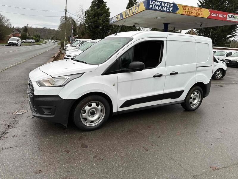 Ford 1.5 220 EcoBlue DCIV 6dr Diesel Manual Euro 6 (s/s) (75 ps) Combi Van Manual Diesel