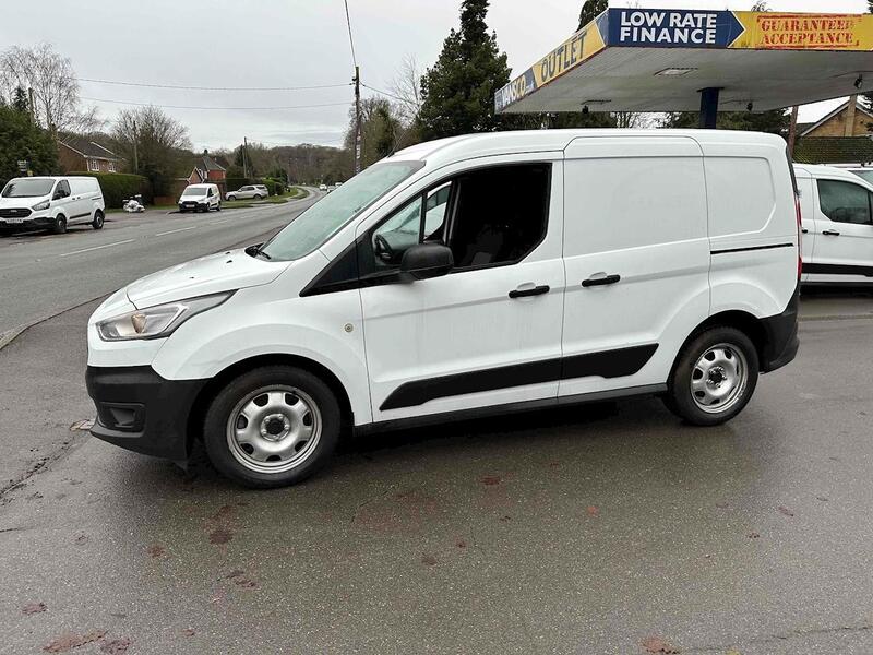 Ford 1.5 220 EcoBlue DCIV 6dr Diesel Manual Euro 6 (s/s) (75 ps) Combi Van Manual Diesel