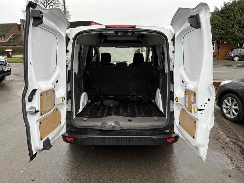 Ford 1.5 220 EcoBlue DCIV 6dr Diesel Manual Euro 6 (s/s) (75 ps) Combi Van Manual Diesel