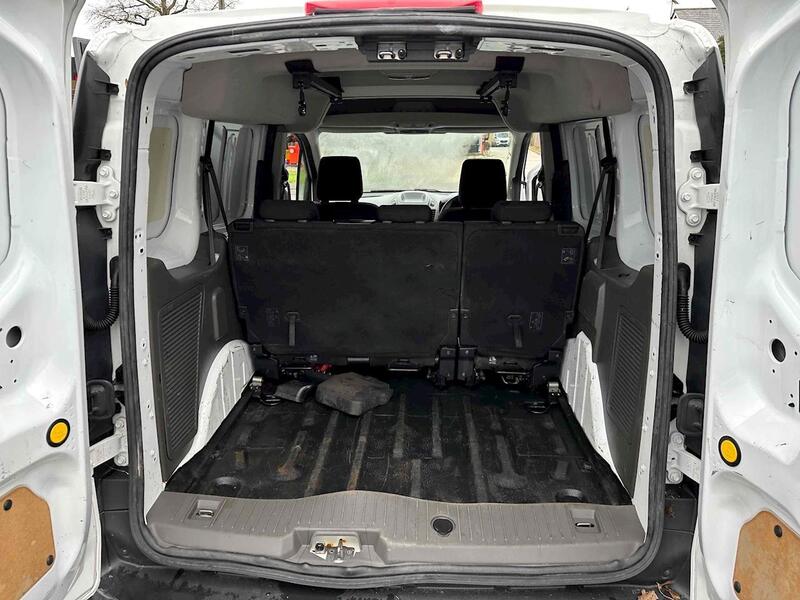 Ford 1.5 220 EcoBlue DCIV 6dr Diesel Manual Euro 6 (s/s) (75 ps) Combi Van Manual Diesel