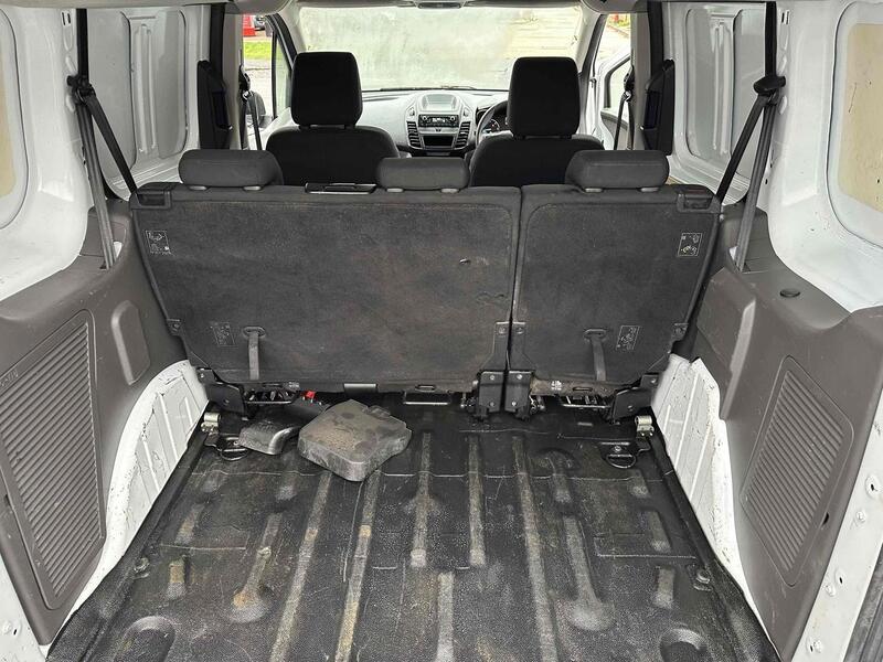 Ford 1.5 220 EcoBlue DCIV 6dr Diesel Manual Euro 6 (s/s) (75 ps) Combi Van Manual Diesel