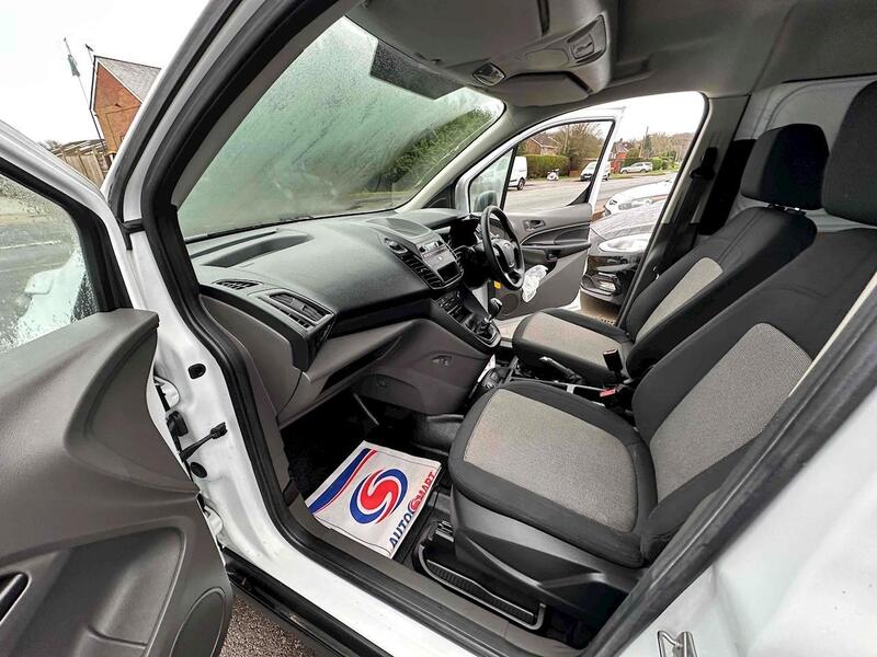 Ford 1.5 220 EcoBlue DCIV 6dr Diesel Manual Euro 6 (s/s) (75 ps) Combi Van Manual Diesel