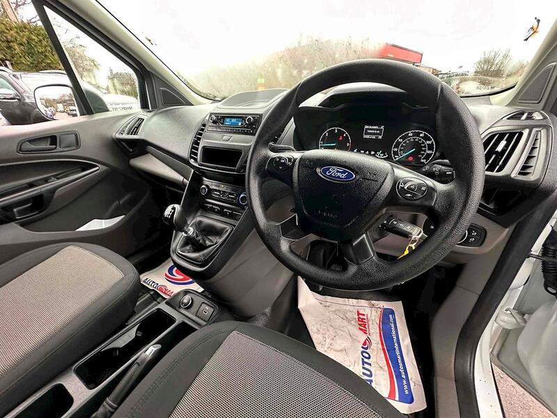 Ford 1.5 220 EcoBlue DCIV 6dr Diesel Manual Euro 6 (s/s) (75 ps) Combi Van Manual Diesel