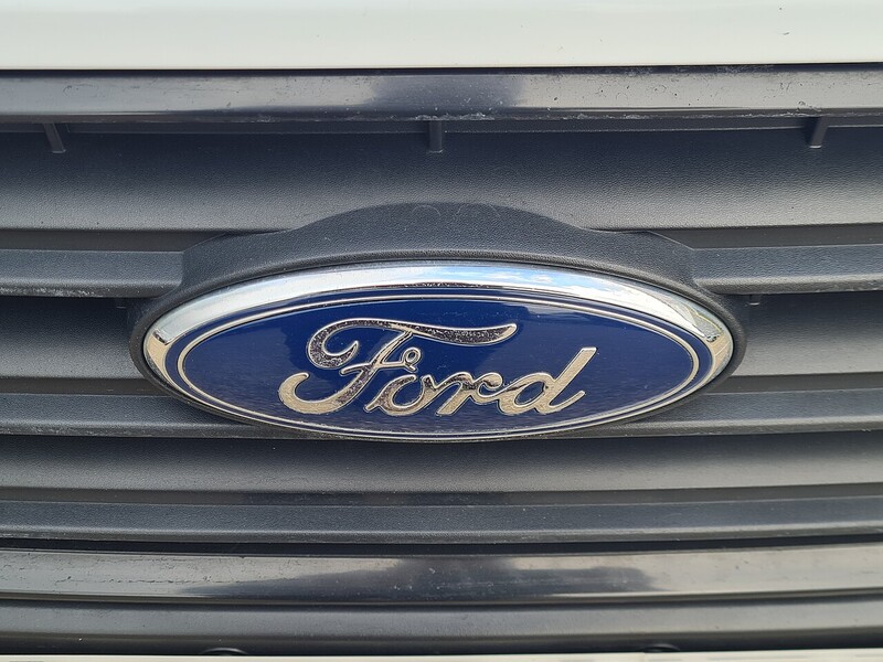 Ford 1.5 220 EcoBlue DCIV 6dr Diesel Manual Euro 6 (s/s) (75 ps)