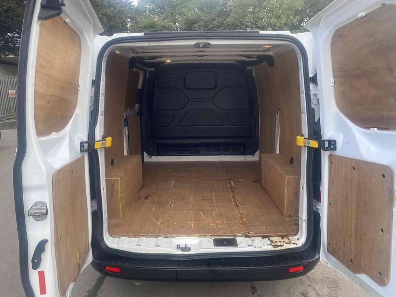 Ford 2.0 300 EcoBlue Leader Panel Van 5dr Diesel Manual L1 H1 Euro 6 (s/s) (105 ps)