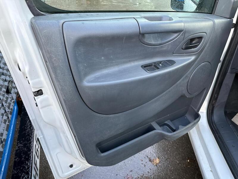 Peugeot Blue Hdi S 2.0 6dr Panel Van Manual Diesel Panel Van Manual Diesel