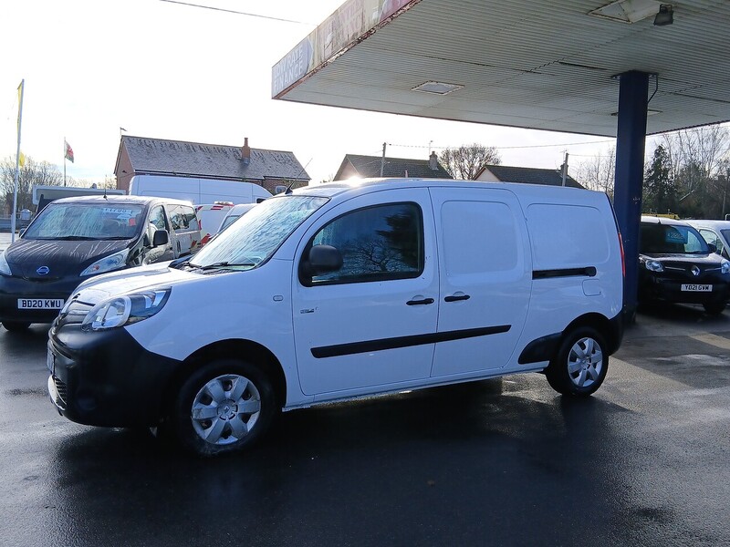 Renault ZE 33kWh Business Panel Van 6dr Electric Auto L3 H1 (i) (60 ps)