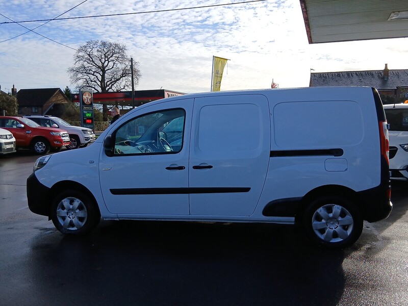 Renault ZE 33kWh Business Panel Van 6dr Electric Auto L3 H1 (i) (60 ps)