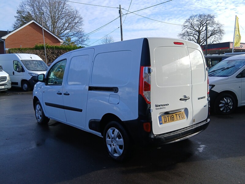 Renault ZE 33kWh Business Panel Van 6dr Electric Auto L3 H1 (i) (60 ps)