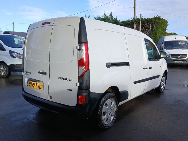 Renault ZE 33kWh Business Panel Van 6dr Electric Auto L3 H1 (i) (60 ps)