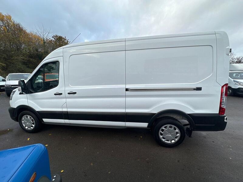 Ford 350 EcoBlue Trend Panel Van 2.0 Manual Diesel