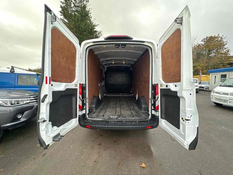 Ford 350 EcoBlue Trend Panel Van 2.0 Manual Diesel