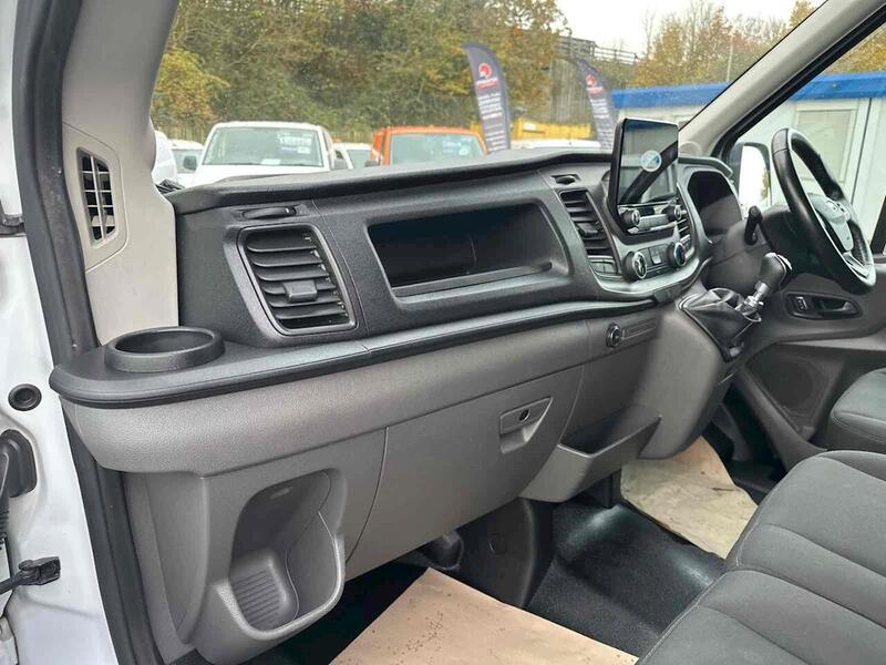 Ford 350 EcoBlue Trend Panel Van 2.0 Manual Diesel