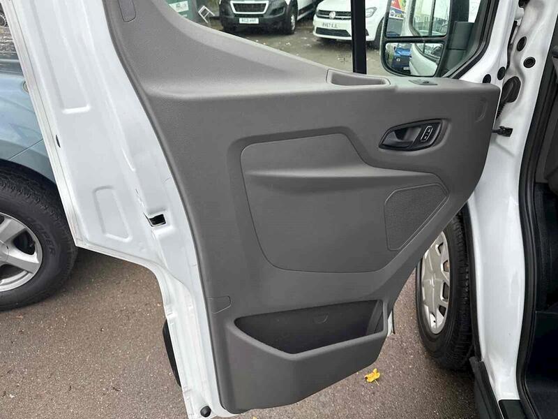 Ford 350 EcoBlue Trend Panel Van 2.0 Manual Diesel