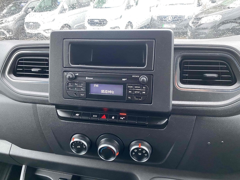 Vauxhall 2.3 CDTi 3500 BiTurbo Edition Panel Van 5dr Diesel Manual FWD L3 H2 Euro 6 (135 ps)