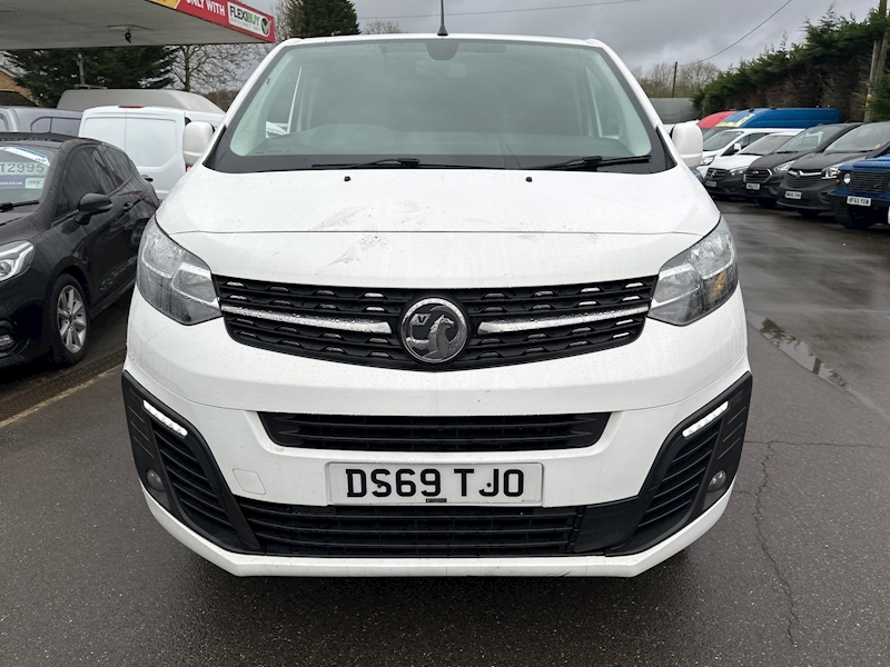 Vauxhall 1.5 Turbo D 2900 Sportive Panel Van 5dr Diesel Manual L2 H1 Euro 6 (s/s) (100 ps)