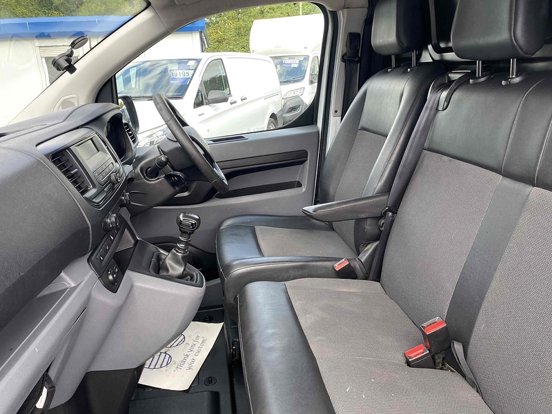 Vauxhall 1.5 Turbo D 2900 Edition Panel Van 5dr Diesel Manual L2 H1 Euro 6 (s/s) (100 ps)