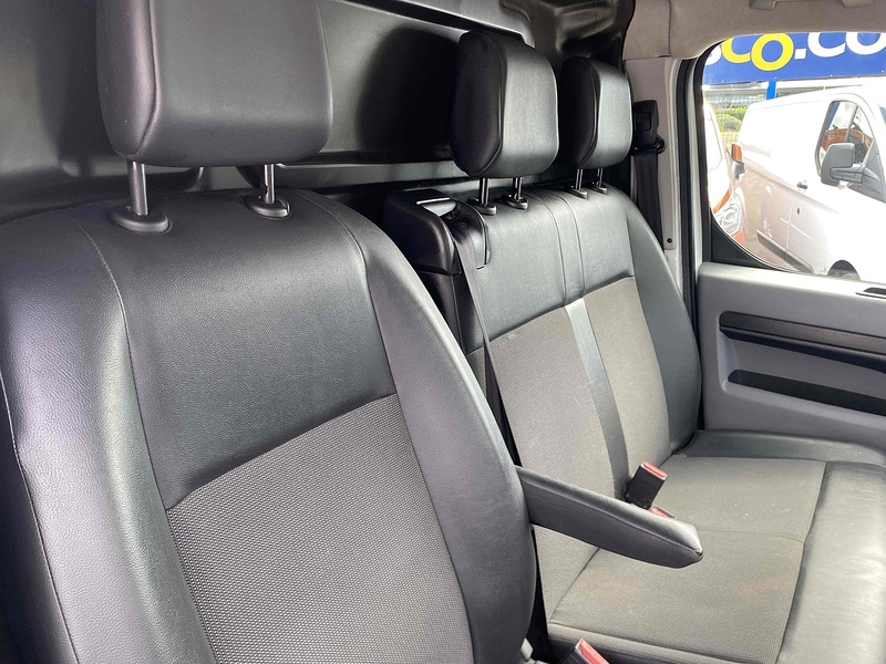 Vauxhall 1.5 Turbo D 2900 Edition Panel Van 5dr Diesel Manual L2 H1 Euro 6 (s/s) (100 ps)