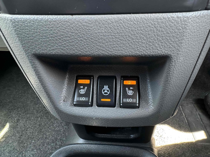 Nissan 40kWh Acenta Panel Van 5dr Electric Auto SWB (Quick Charge) (109 ps)