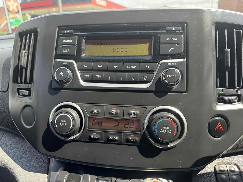 Nissan 40kWh Acenta Panel Van 5dr Electric Auto SWB (Quick Charge) (109 ps)